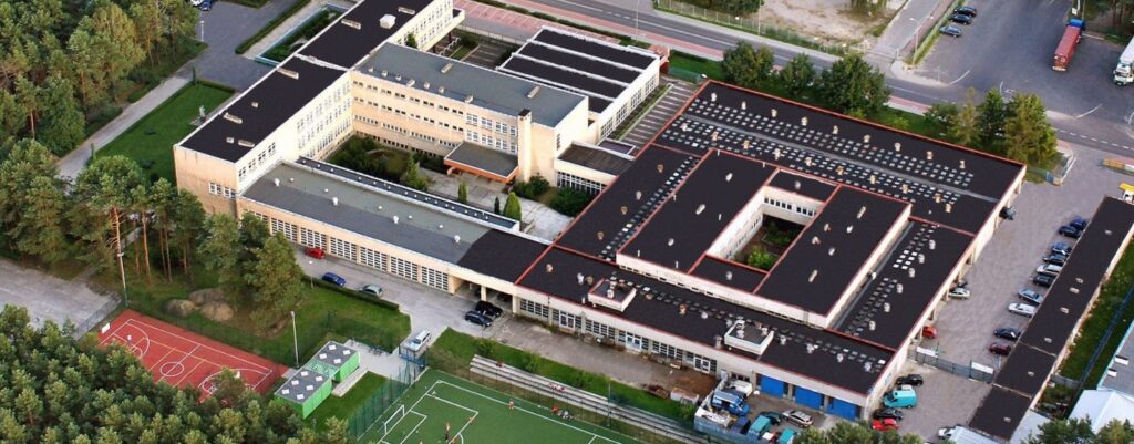 Centrum Edukacji Zawodowej - budynek szkoły
