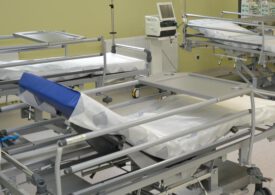 Więcej szpitalnych łóżek dla pacjentów z COVID-19