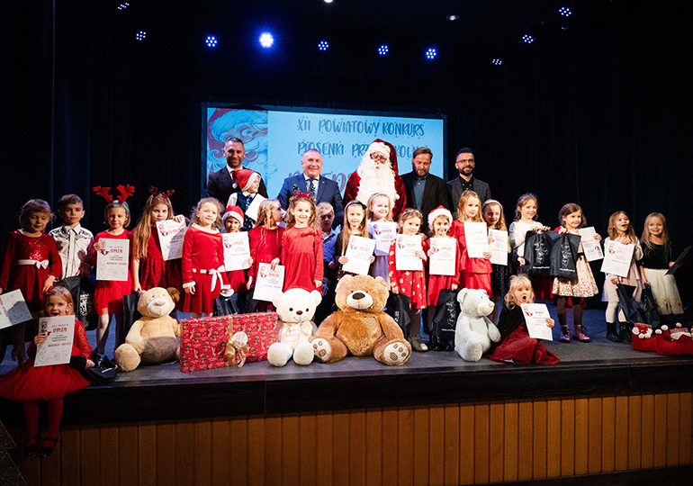 XII Powiatowy Konkurs Piosenki Przedszkolnej „Przedszkolaki Mikołajowi”